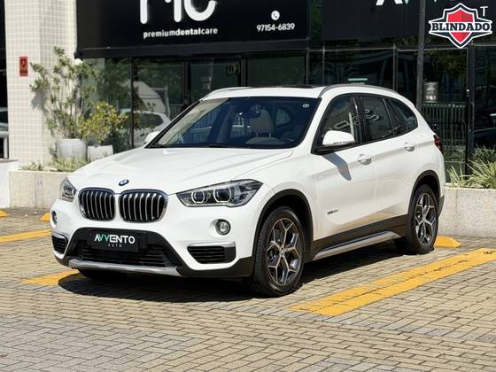 BMW X1 2.0 16V TURBO ACTIVEFLEX SDRIVE20I X-LINE 4P AUTOMÁTICO